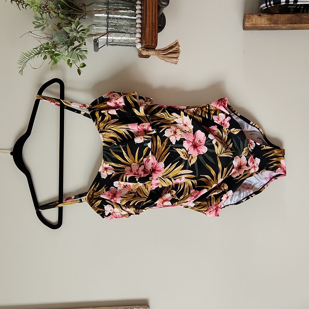 Floral, Tropical Black/Pink One Piece Bathing Suit, Removable Straps, Frill Top